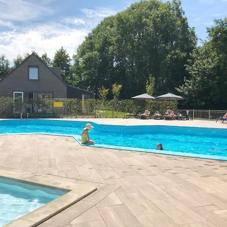 Domek alpejski 511 Op Recreatiepark De Wielen