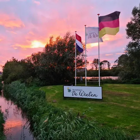 511 Op Recreatiepark De Wielen Sint Maarten